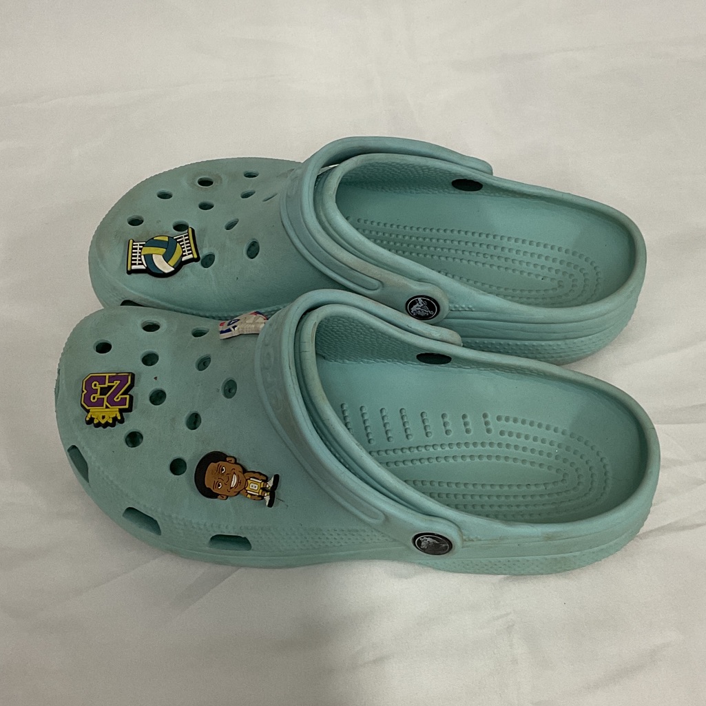 Euc Unisex Crocs
